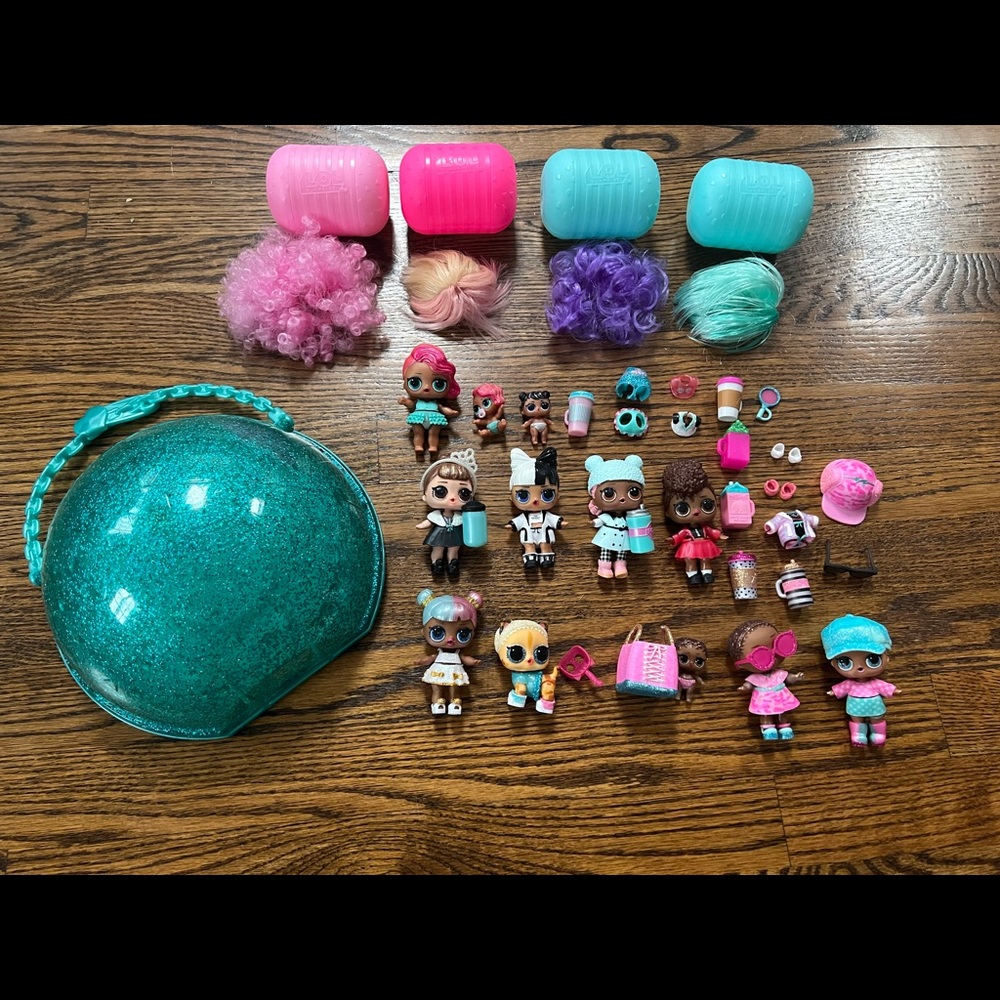 L.O.L. Dolls and accessories bundle